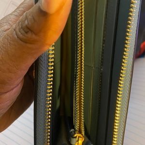 Ralph Lauren  women’s Zippered Wallet